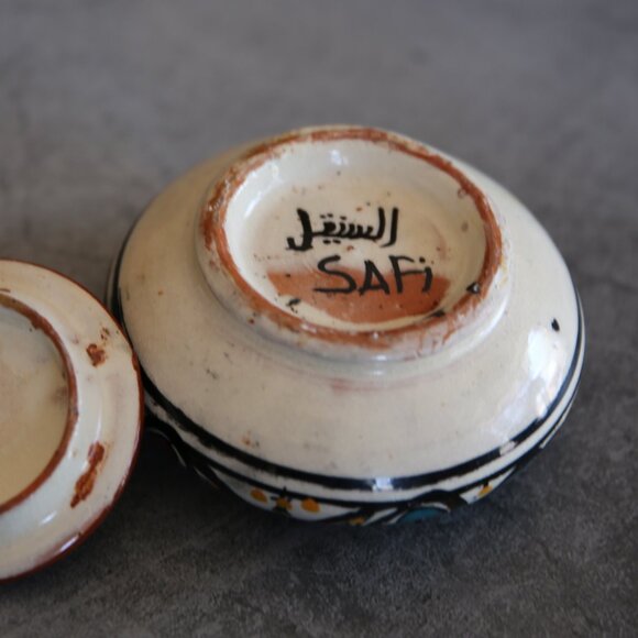 Moroccan Ceramic Small Item Holder with Lid - Handcrafted, Colorful Decor - Picture 5 of 7